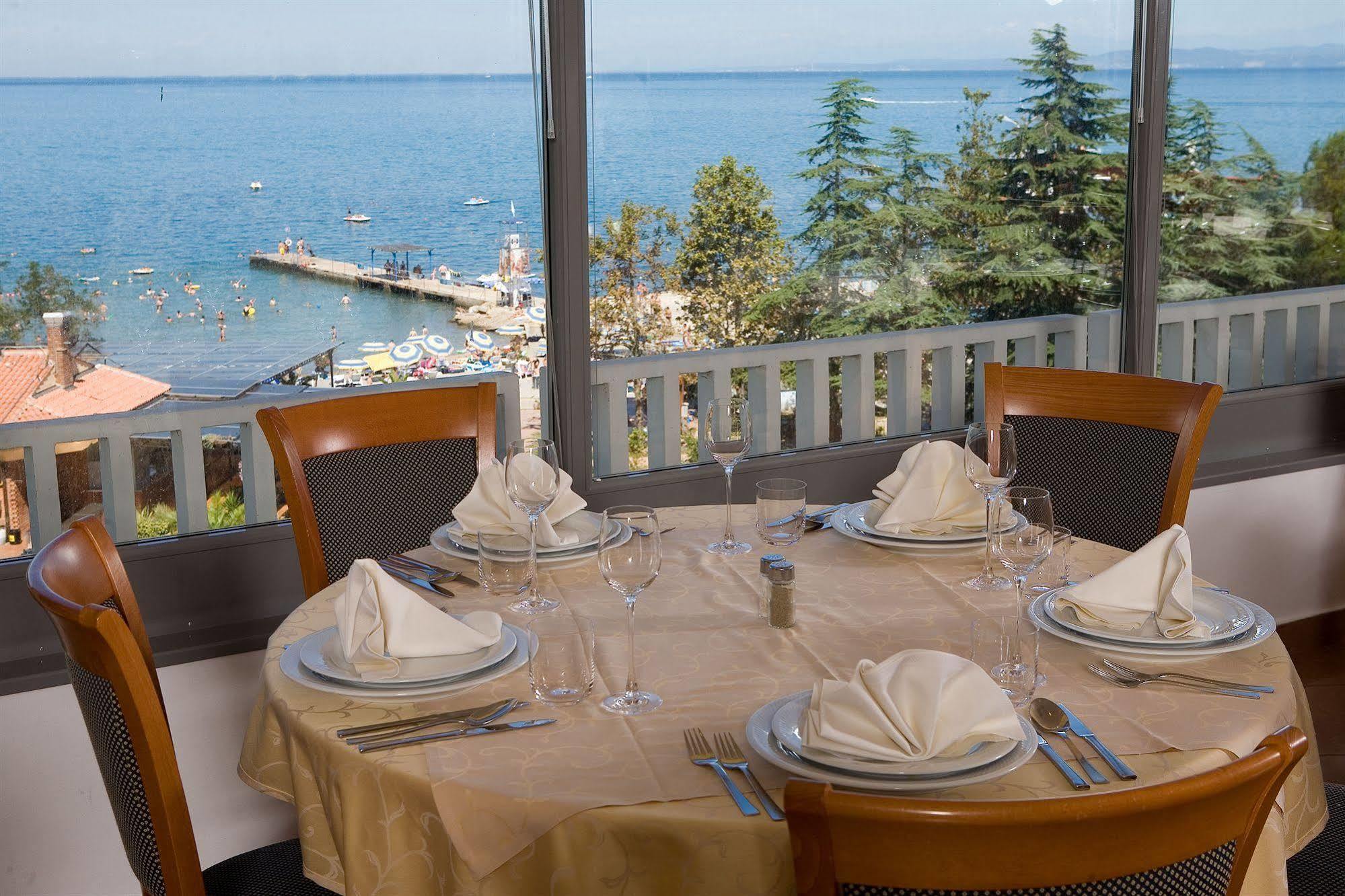 Dependences - San Simon Hotel Izola